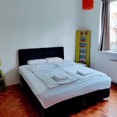 Lejlighed 2bdr In Center - Amazing Location